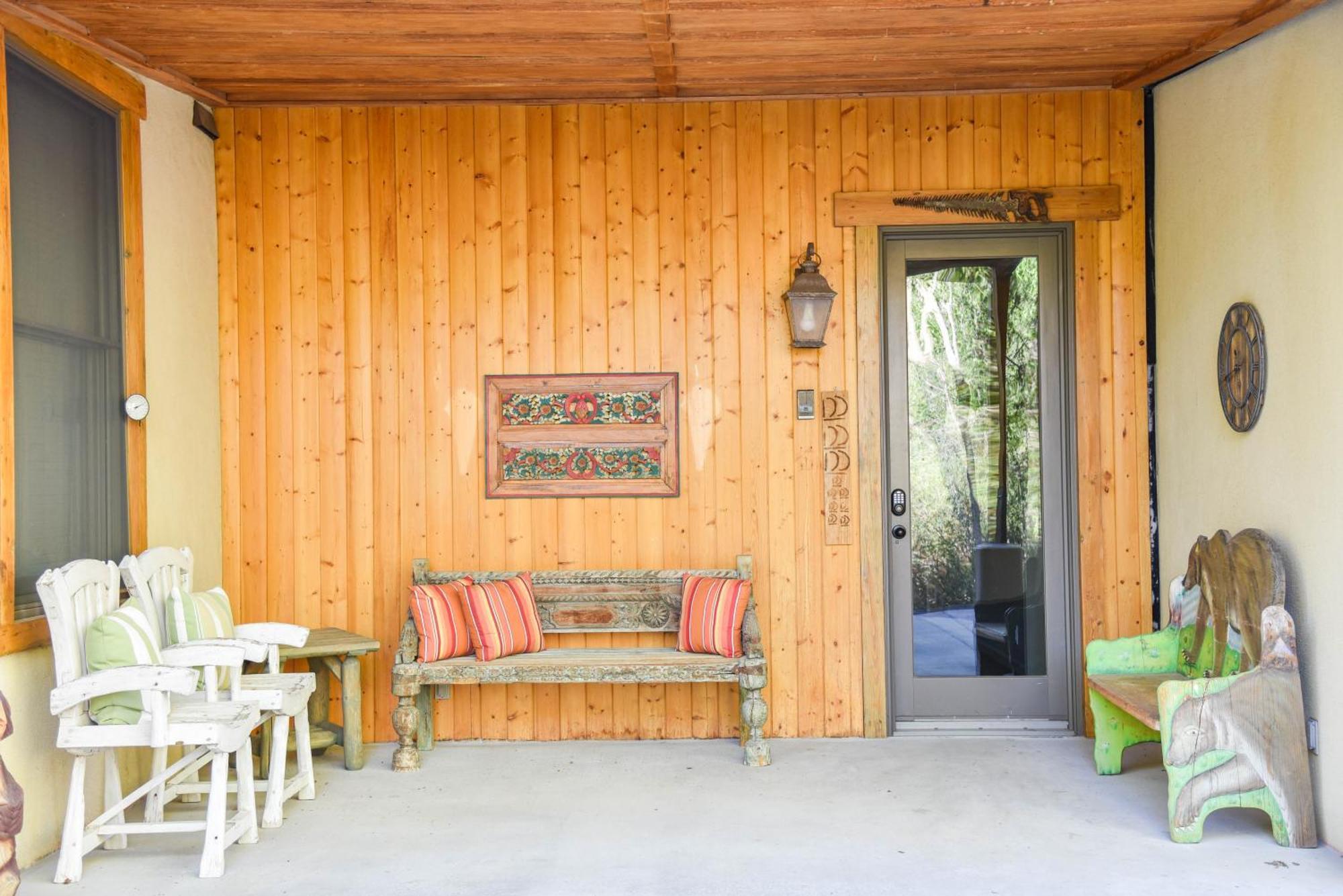 River Lyric Lodge - Formerly Double Dog Red River Bagian luar foto